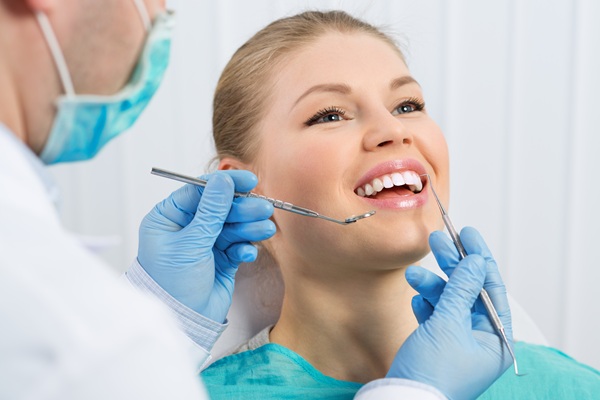 Finding The Right Dentist Near Me: What To Look For In Quality Dental Care